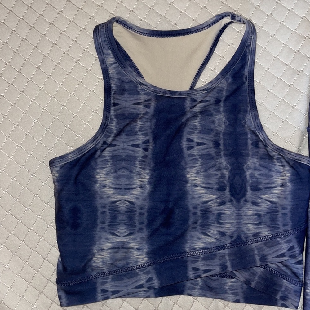 Scorpio Sol workout set - Picture 4 of 7